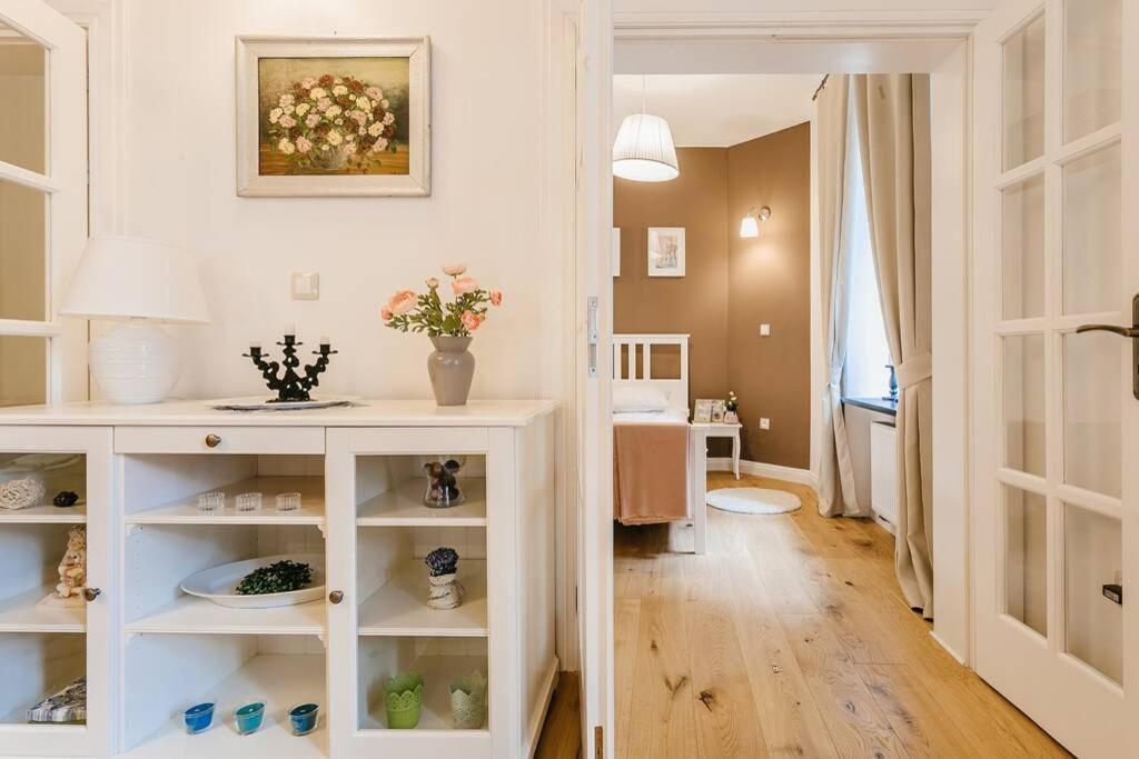 Old Town Apartment Delux Krakau Exterior foto